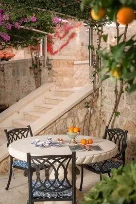 Villa, Sigara İçilebilir