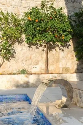 Villa, Sigara İçilebilir