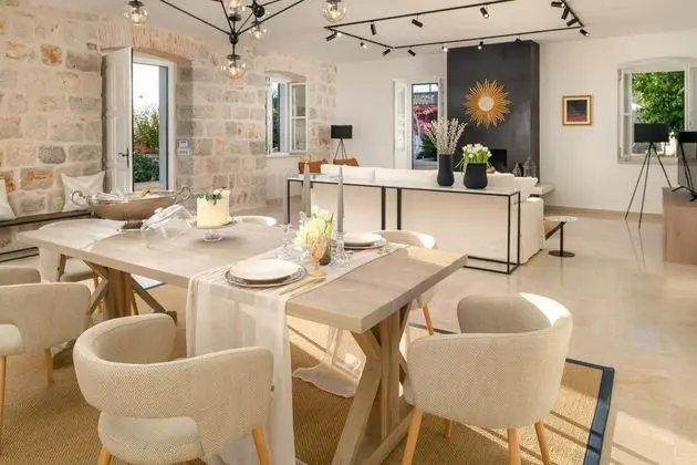 Villa, Sigara İçilebilir
