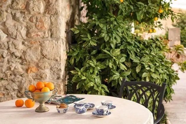 Villa, Sigara İçilebilir