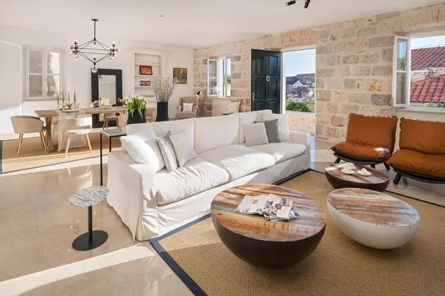 Villa, Sigara İçilebilir