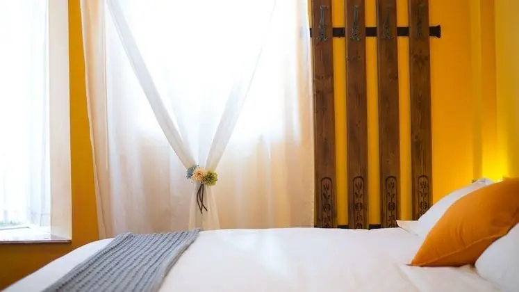 Comfort Tek Büyük Yataklı Oda