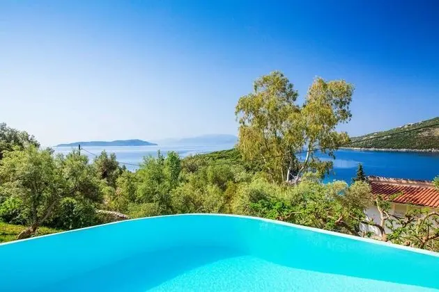 Villa, 4 Yatak Odası, Kişiye Özel Havuzlu