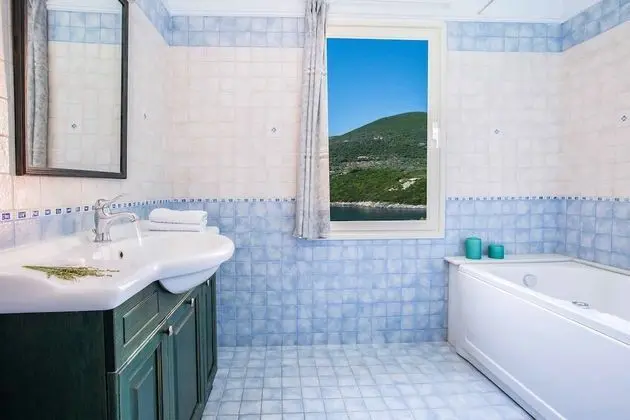 Villa, 4 Yatak Odası, Kişiye Özel Havuzlu