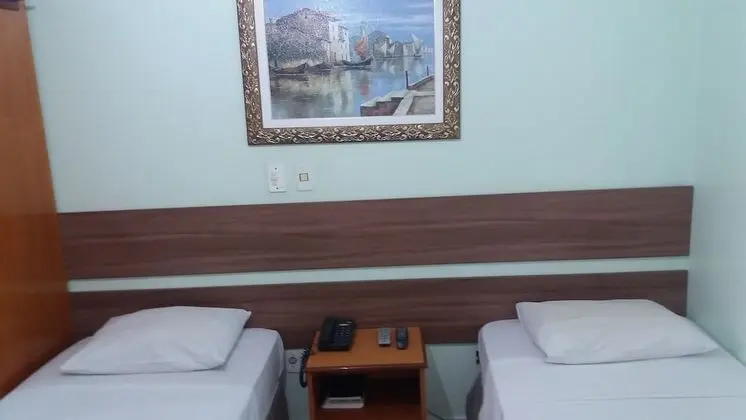 Standard Tek Büyük veya İki Ayrı Yataklı Oda