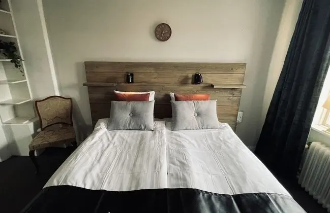 Classic Tek Büyük Yataklı Oda, Ortak Banyo