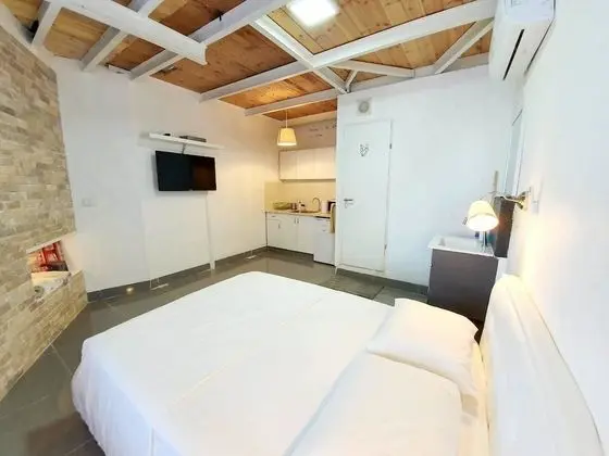 Deluxe Stüdyo Süit