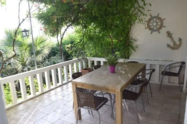 Superior Apart Daire, Deniz Manzaralı (Free sauna)