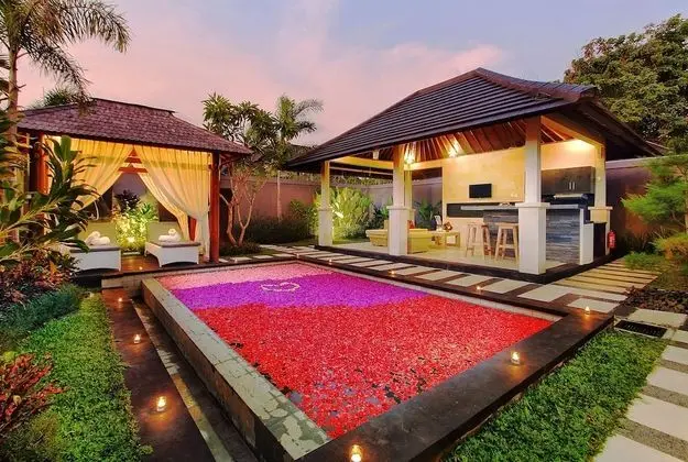 Deluxe Villa, 2 Yatak Odası, Kişiye Özel Havuzlu, Havuz Manzaralı