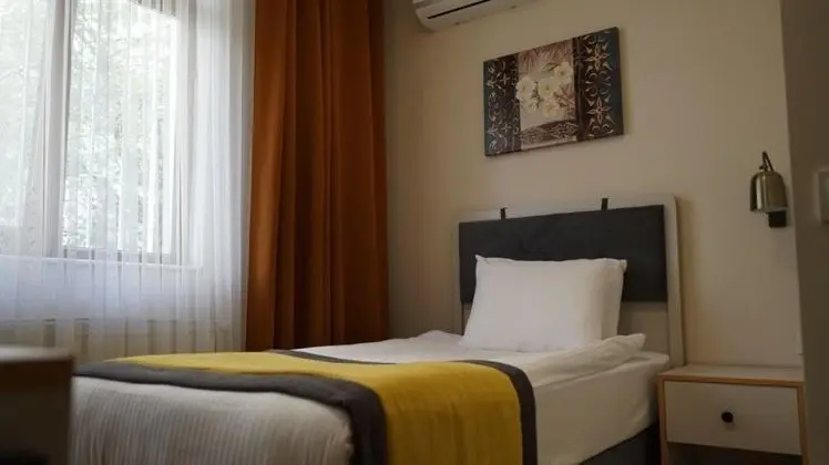 Tek Kişilik, Manzarasız