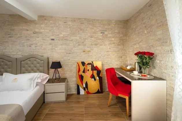 City Üç Kişilik Oda, 1 Büyük (Queen) Boy Yatak ve Çekyat