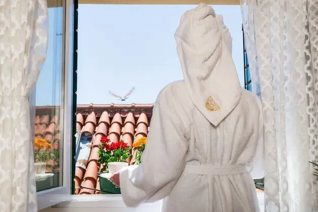 City Üç Kişilik Oda, 1 Büyük (Queen) Boy Yatak ve Çekyat