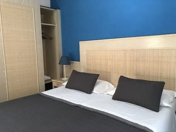 Standard Büyük Yataklı Tek Kişilik Oda