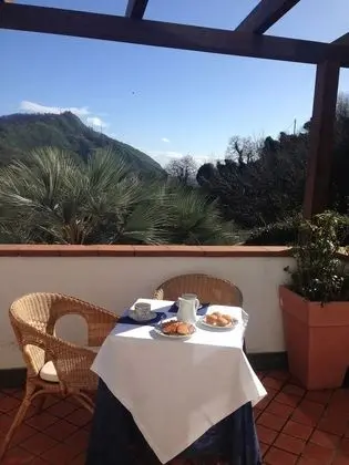 Superior Tek Büyük veya İki Ayrı Yataklı Oda