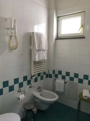 Superior Tek Büyük veya İki Ayrı Yataklı Oda