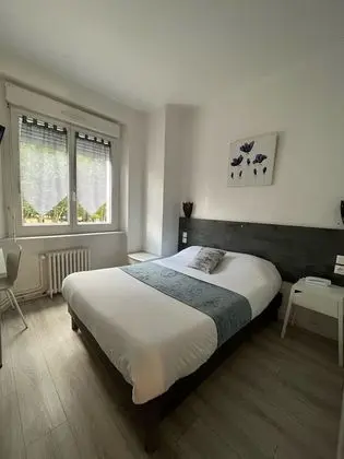 Classic Tek Büyük Yataklı Oda