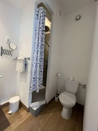 Family Dört Kişilik Oda