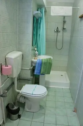 One Bedroom Apartment for 2 adults and 2 children