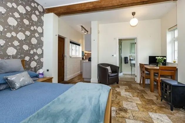 Apart Daire, Banyolu/Duşlu (Bed and Breakfast)
