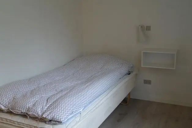 Tek Kişilik Oda, 1 Tek Kişilik Yatak