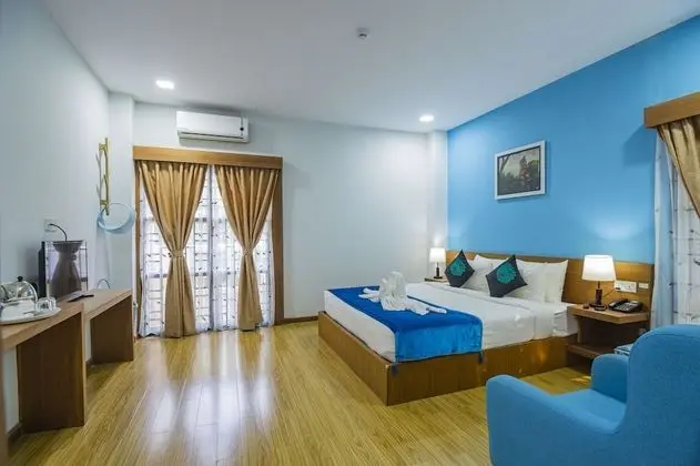 Deluxe Tek Büyük Yataklı Oda