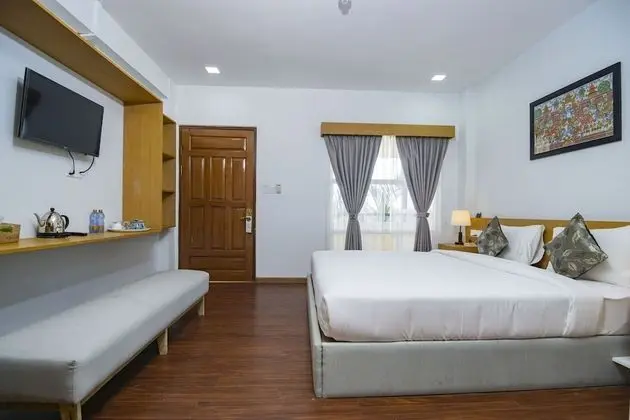 Deluxe Tek Büyük Yataklı Oda