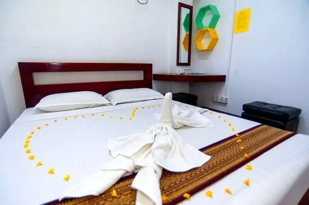 Economy Double Room with Share Bathroom
