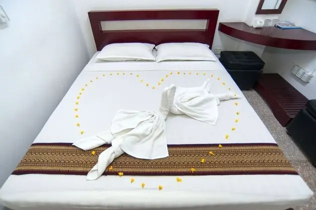 Economy Double Room with Share Bathroom