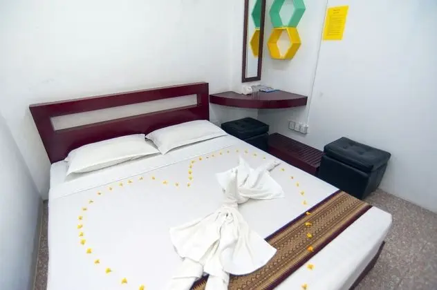 Economy Double Room with Share Bathroom