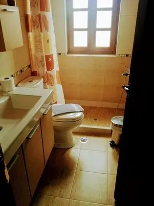 Üç Kişilik Oda