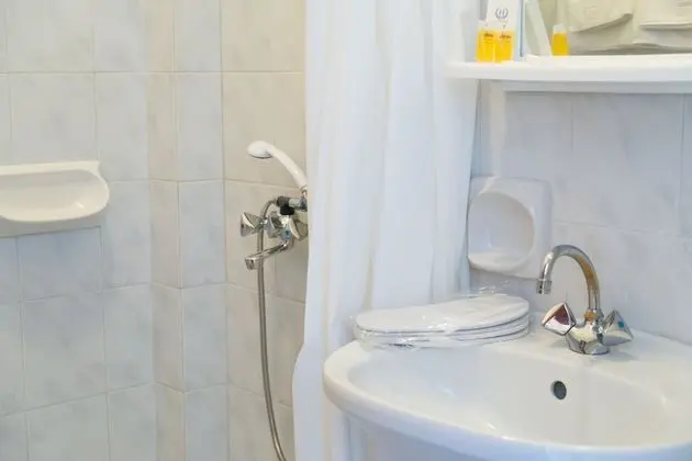 Tek Büyük veya İki Ayrı Yataklı Oda, Şehir Manzaralı