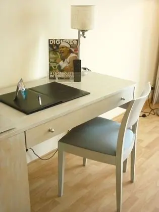 Family Oda (2 adults + 1 child)