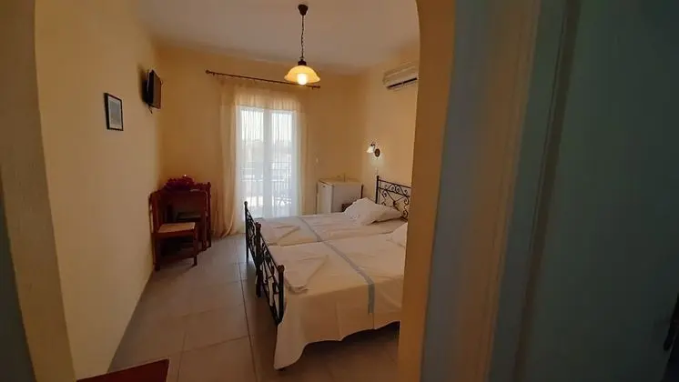 Tek Büyük veya İki Ayrı Yataklı Oda, 1 Yatak Odası, Deniz Manzaralı