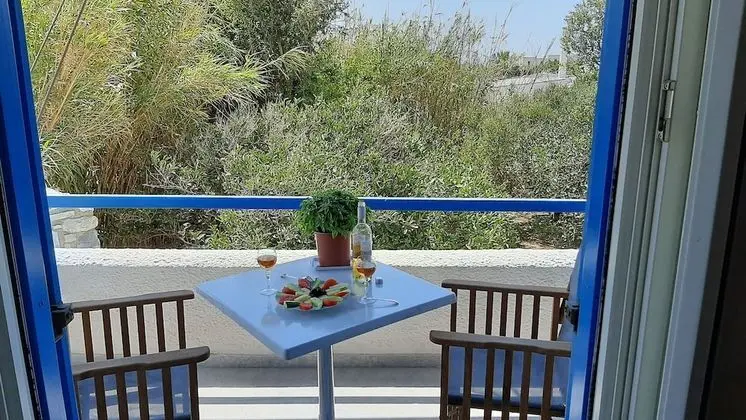Üç Kişilik Oda, 1 Yatak Odası, Mutfak, Bahçe Manzaralı