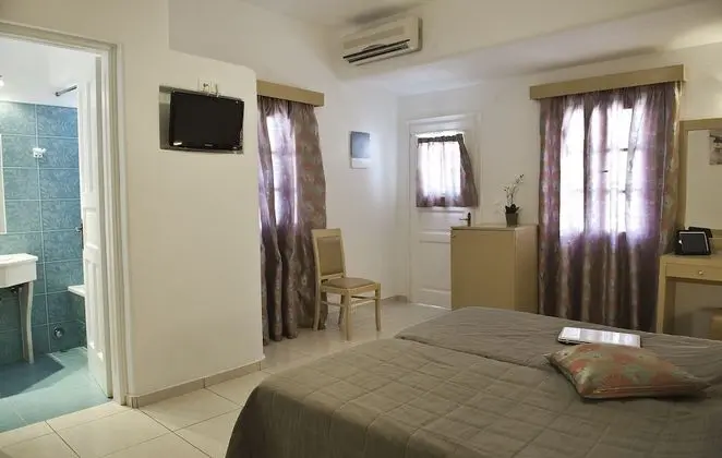 Deluxe Tek Büyük Yataklı Oda, Teras, Deniz Manzaralı
