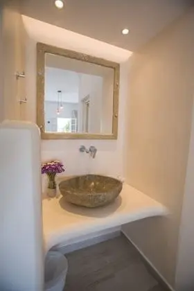 Deluxe Tek Büyük Yataklı Oda, Teras, Deniz Manzaralı