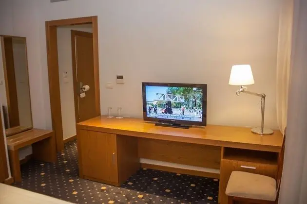 Tek Büyük Yataklı Oda, Balkon