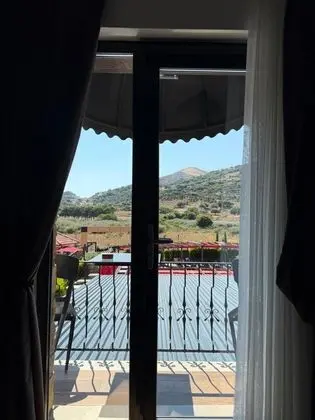 Deluxe Oda Üst Kat, Dağ Manzaralı