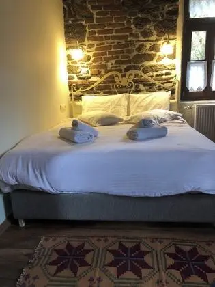 Tek Büyük Yataklı Oda (Fireplace)