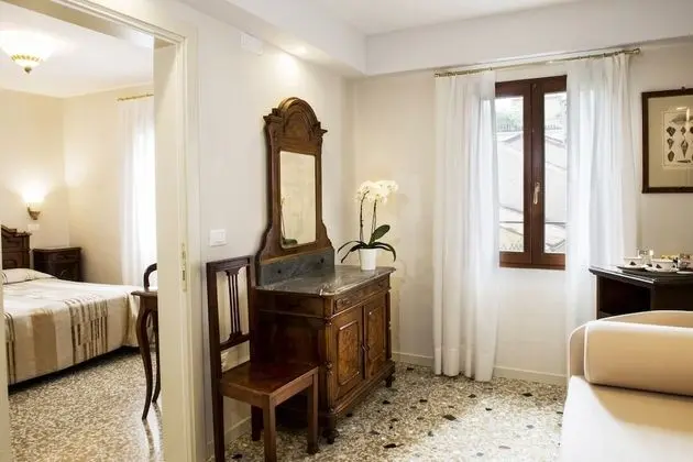 Standard Üç Kişilik Oda