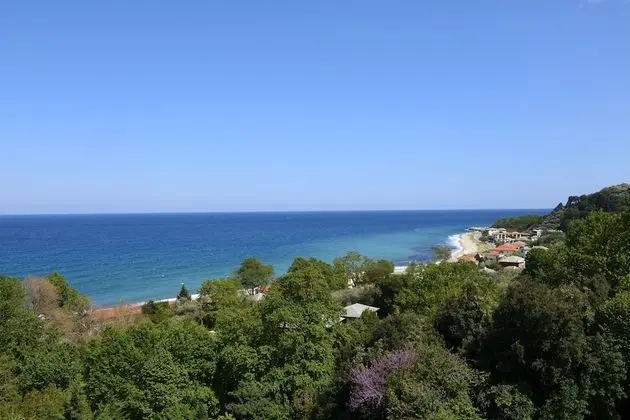 Üç Kişilik Oda