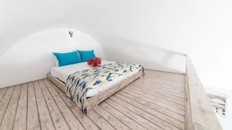 Superior Oda, Havuz Manzaralı (with Loft)