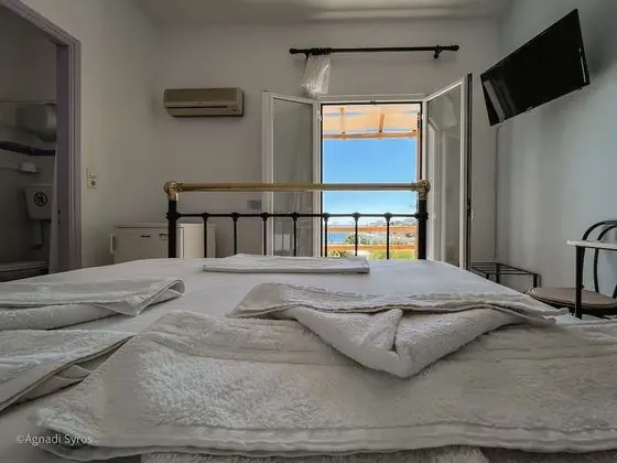 Tek Büyük Yataklı Oda, 1 Çift Kişilik Yatak, Özel Banyo, Deniz Manzaralı
