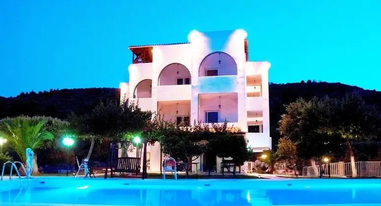 Grand Villa, Birden Çok Yatak Odası, Kişiye Özel Havuzlu