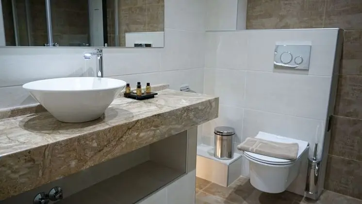 Standard Tek Büyük veya İki Ayrı Yataklı Oda
