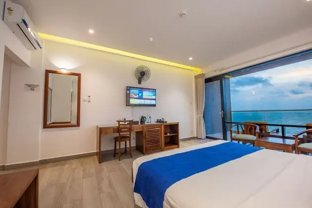 Deluxe Tek Büyük Yataklı Oda, 1 Çift Kişilik Yatak, Okyanus Manzaralı