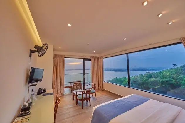 Panoramic Tek Büyük Yataklı Oda, 1 Çift Kişilik Yatak, Okyanus Manzaralı