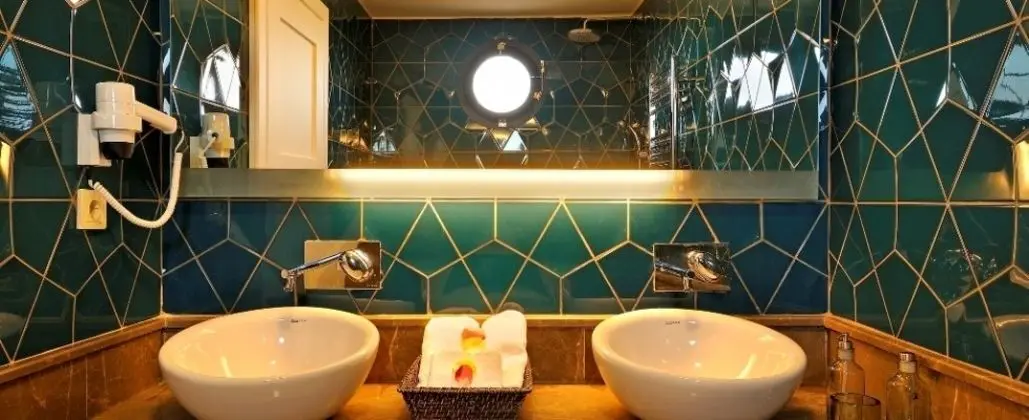 Suite, Deniz Manzaralı
