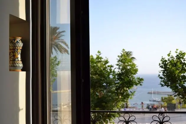 Deluxe Oda, Balkon, Deniz Manzaralı