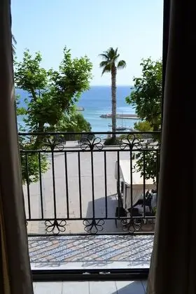 Deluxe Oda, Balkon, Deniz Manzaralı